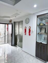 Blk 561 Choa Chu Kang North 6 (Choa Chu Kang), HDB Executive #539822081